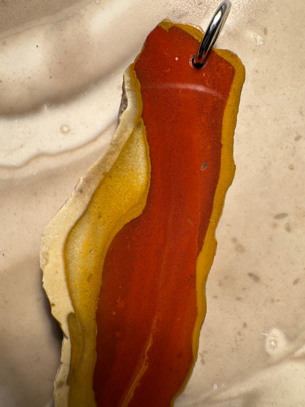 Handgefertigter Bohnerzjaspis Anhänger