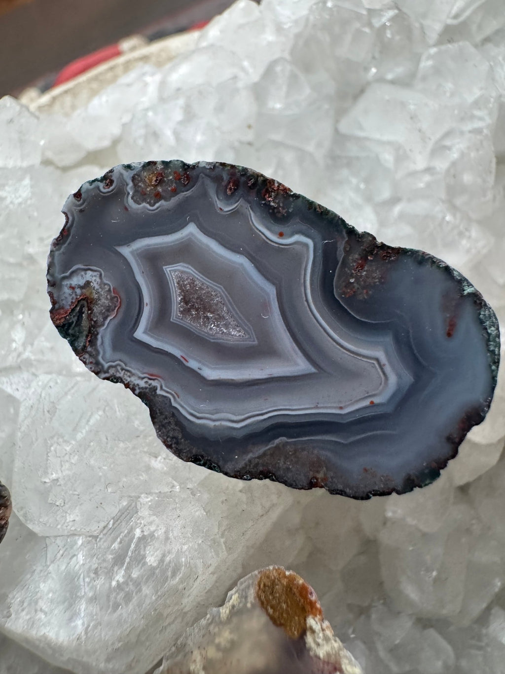 6 Achate Verschiedene Fundstellen