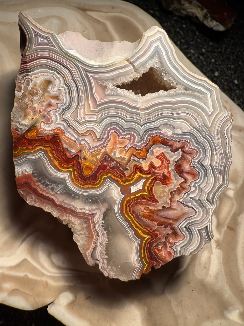 Top Laguna Lace Agate