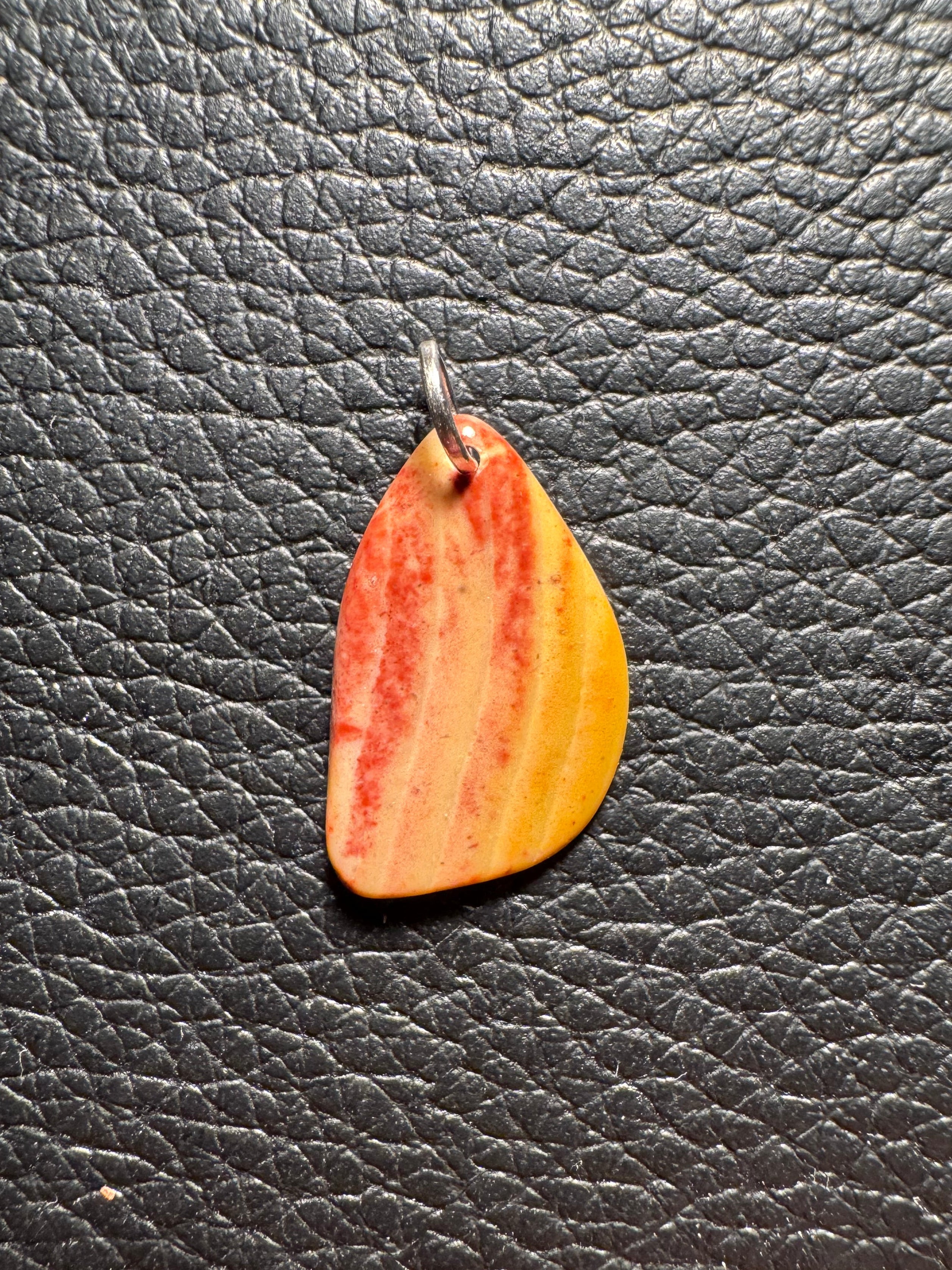 Bohnerzjaspis Anhänger Liesegangsche Ringe