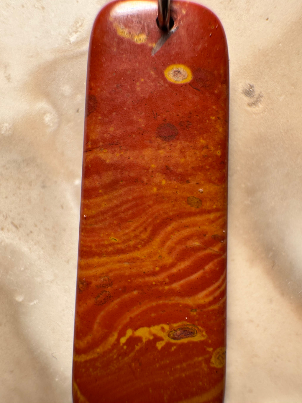 Handgefertigter Bohnerzjaspis Anhänger