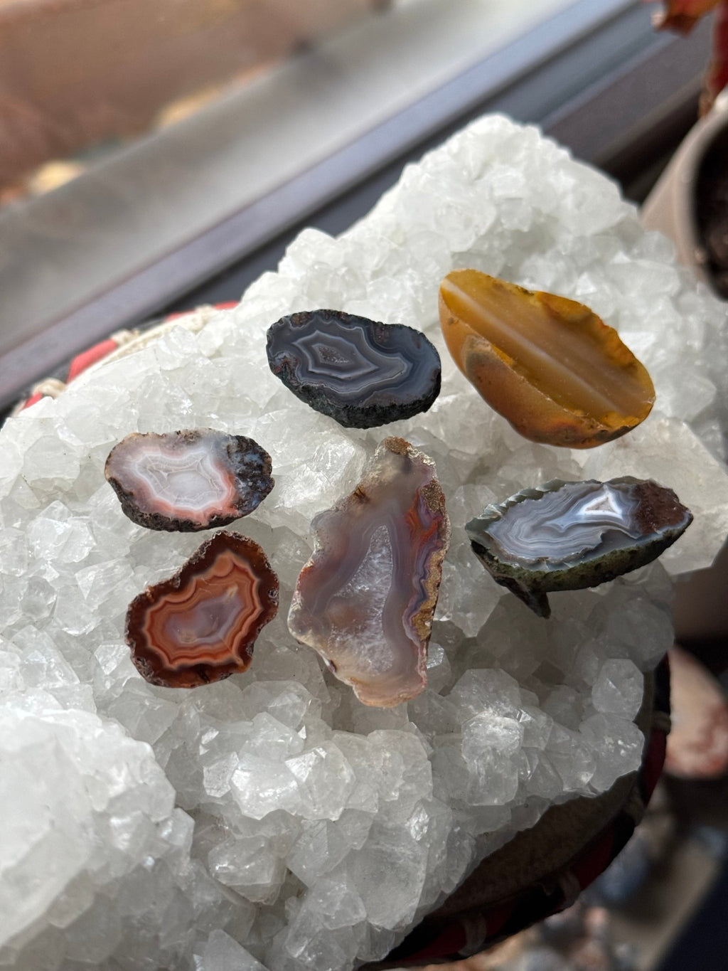 6 Achate Verschiedene Fundstellen
