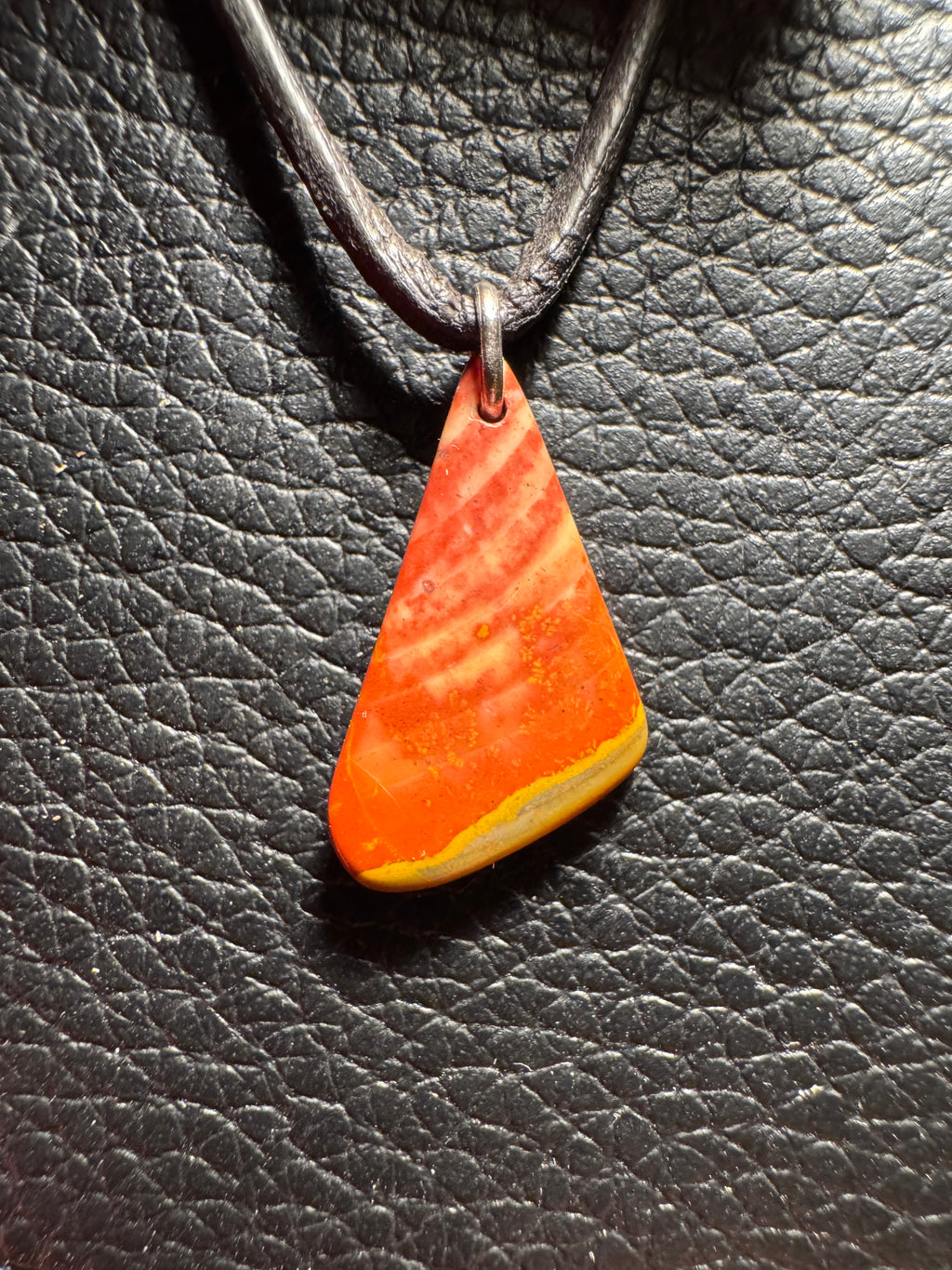 Bohnerzjaspis Anhänger Liesegangsche Ringe