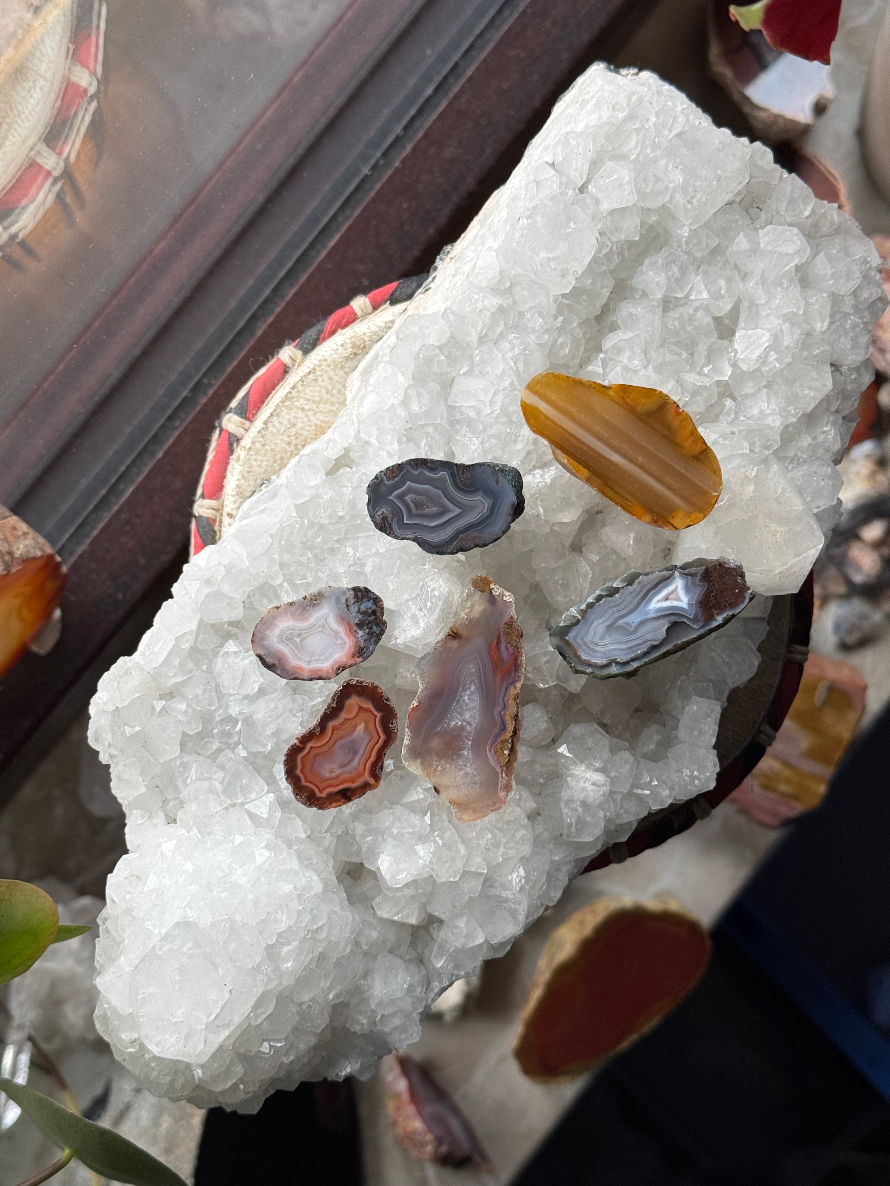 6 Achate Verschiedene Fundstellen