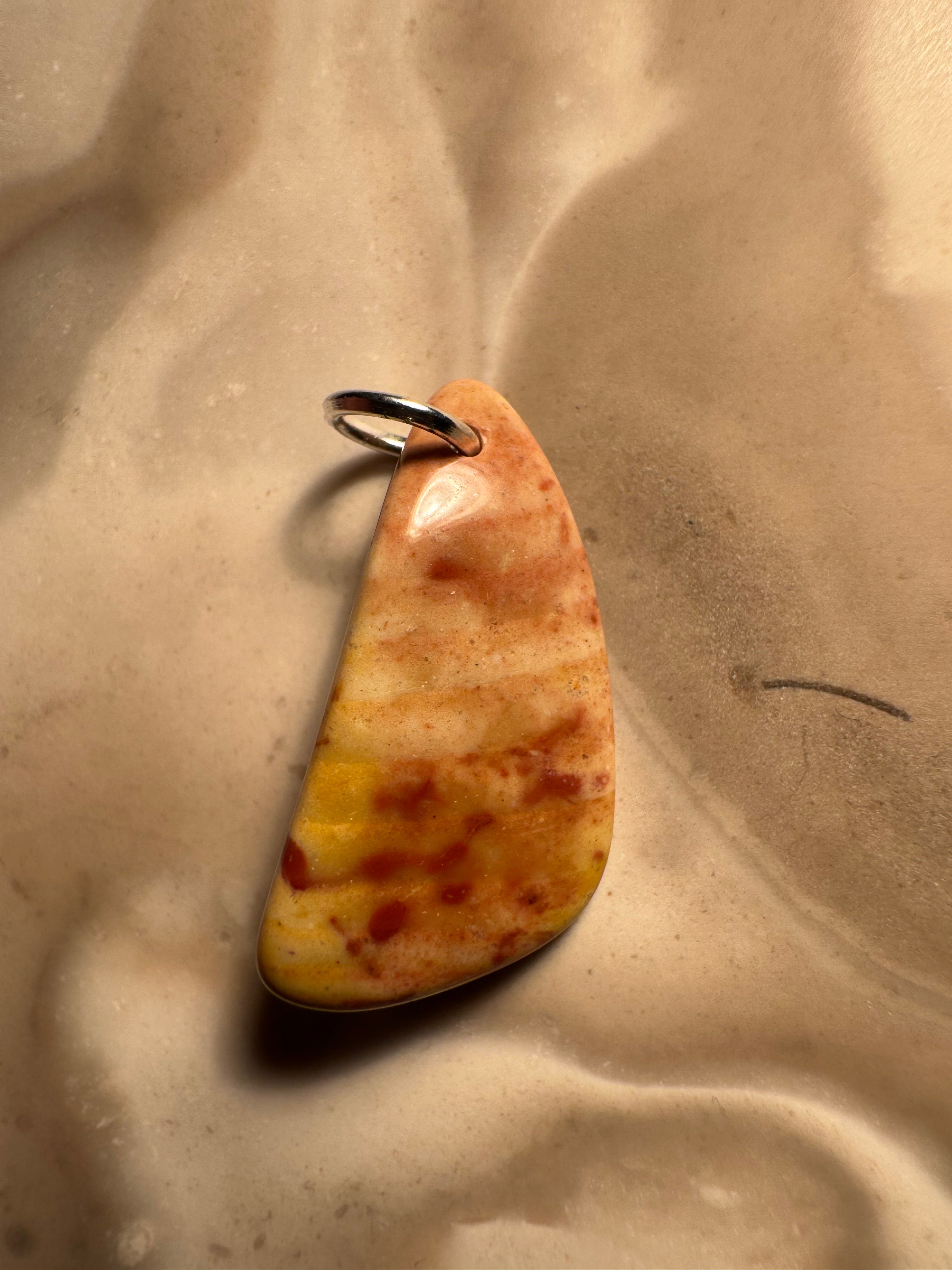 Native Style Bohnerzjaspis Anhänger