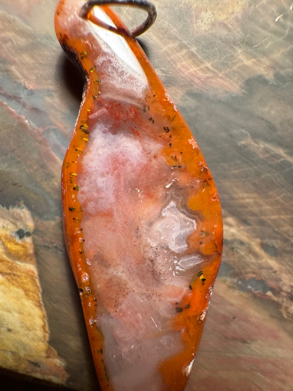 Agate pendant pseudomorphoses Morocco